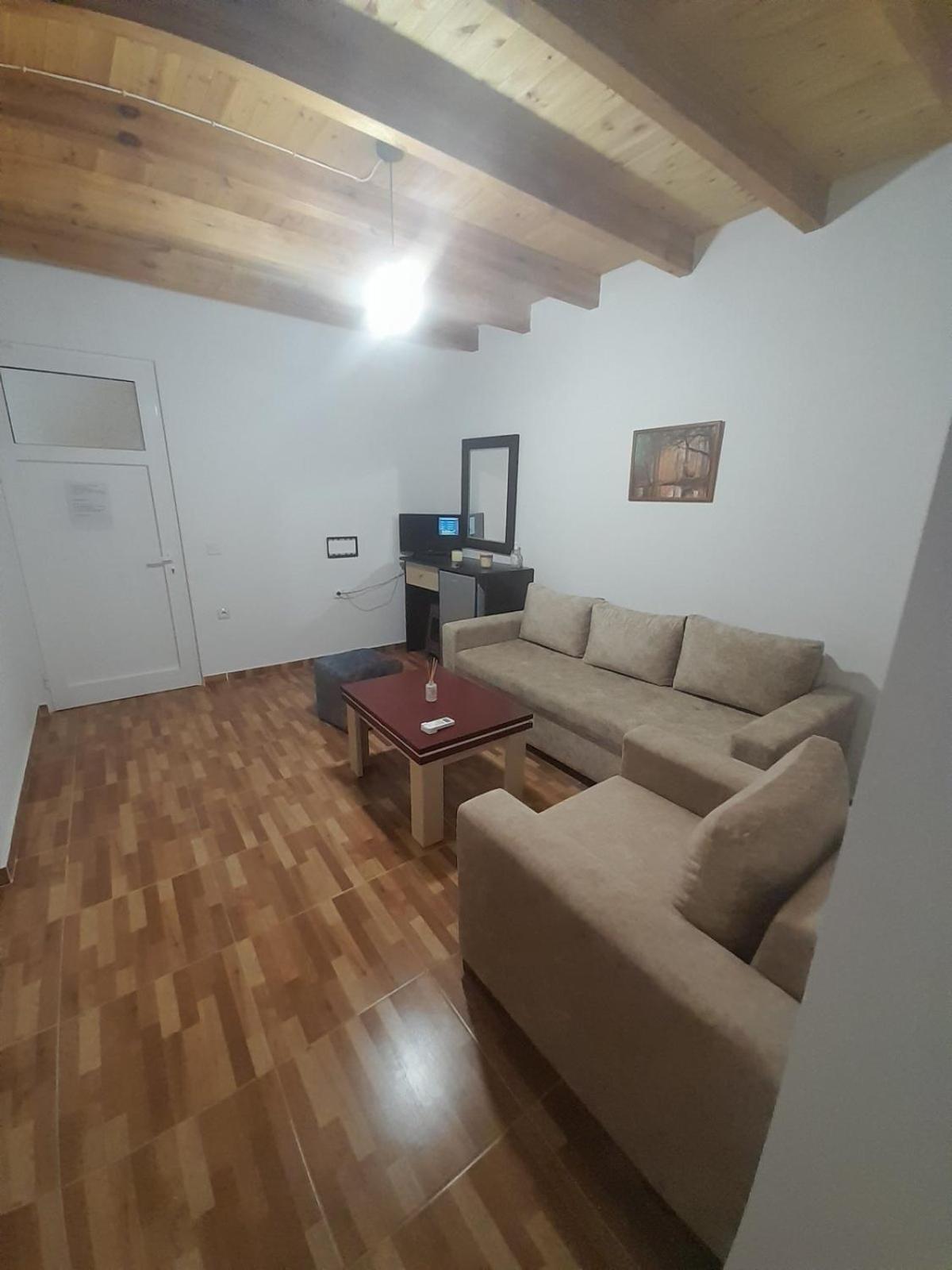 Sofia'S Rooms Химара Экстерьер фото