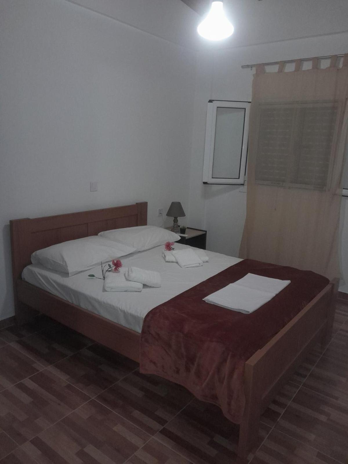 Sofia'S Rooms Химара Экстерьер фото