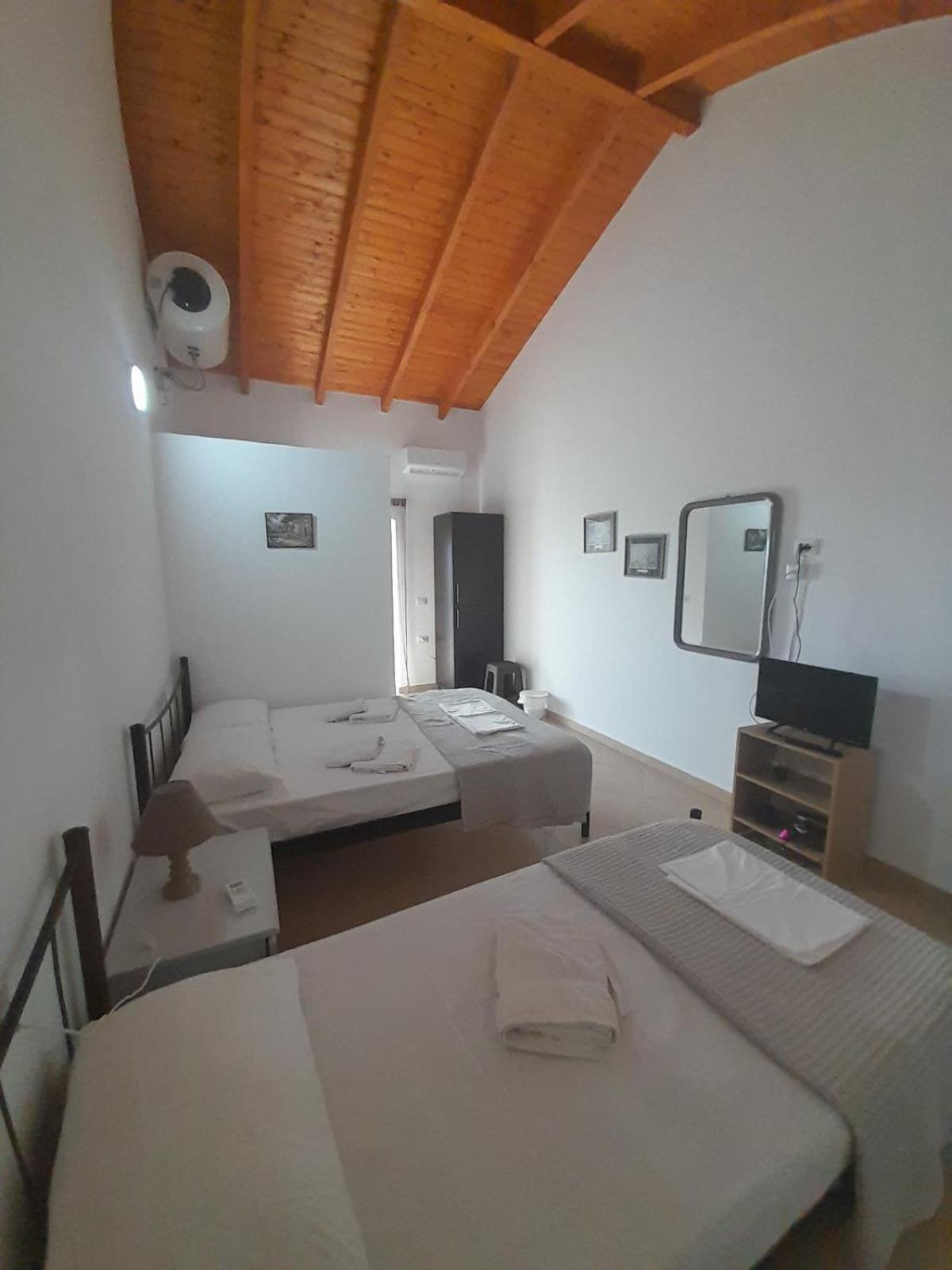 Sofia'S Rooms Химара Экстерьер фото
