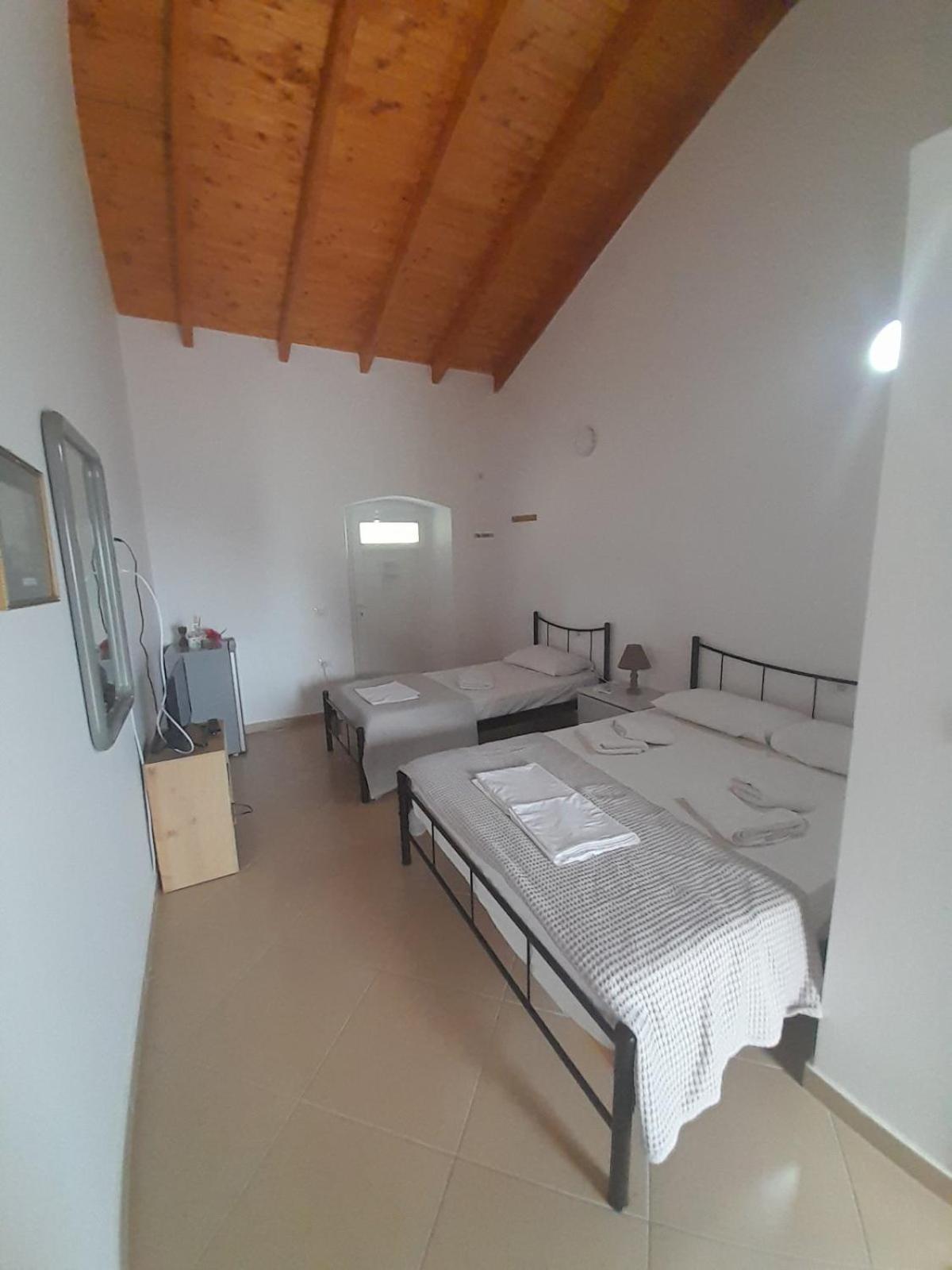 Sofia'S Rooms Химара Экстерьер фото